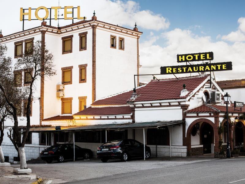 El Meson De Despenaperros Hotel Santa Elena Bagian luar foto